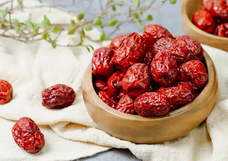 خواص عناب برای کبد چرب